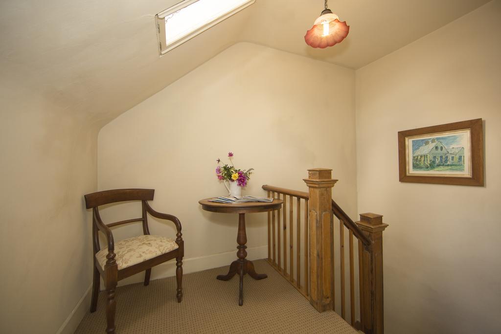The Racecourse Inn Longford Eksteriør bilde