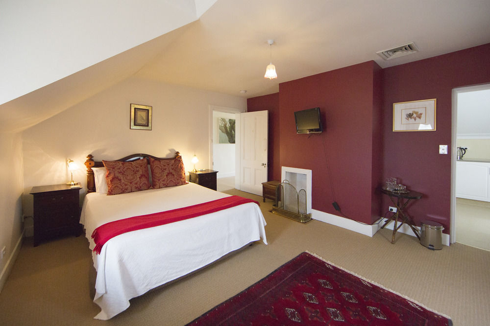 The Racecourse Inn Longford Eksteriør bilde